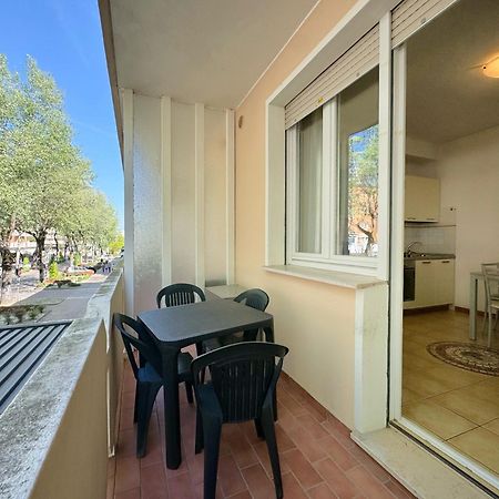 Condominio Bussola Бибионе Экстерьер фото