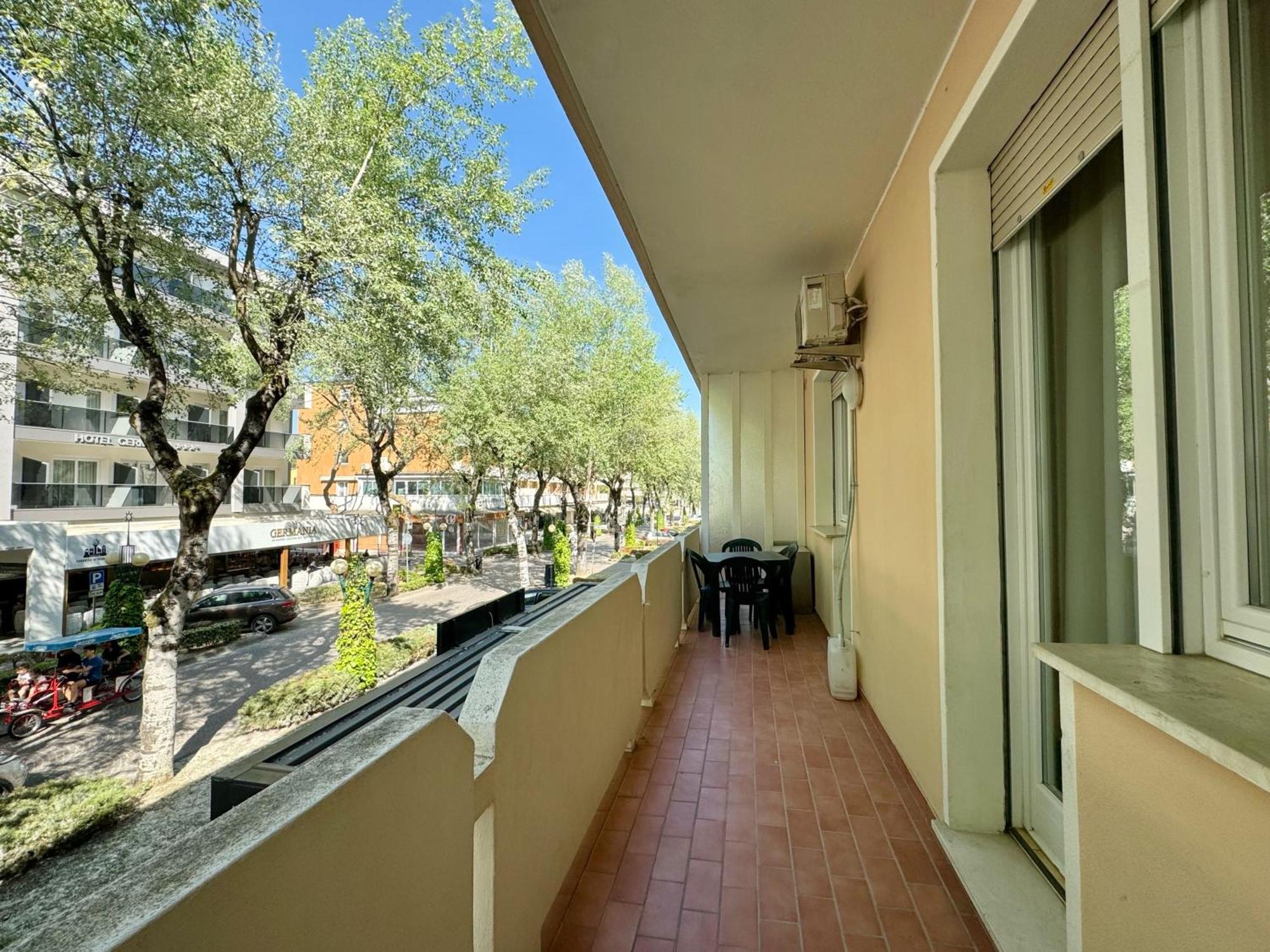 Condominio Bussola Бибионе Экстерьер фото