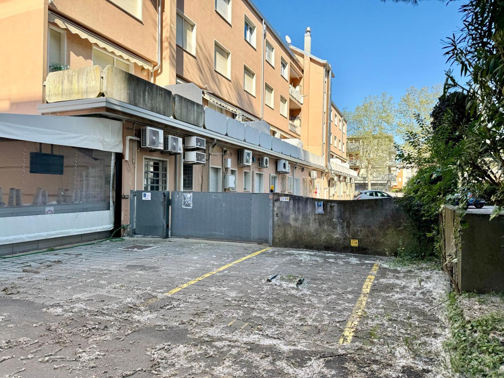 Condominio Bussola Бибионе Экстерьер фото